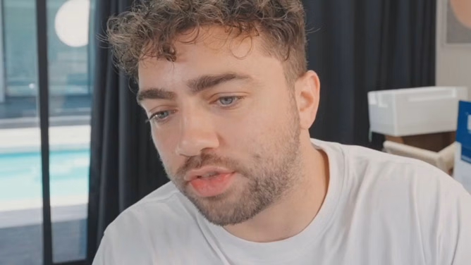 "He won't build a f**king school": Mizkif calls Kai Cenat a 'piece of s*t' for hosting a school segment on Mafiathon 3