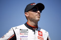 “Joe pays me a lot of money to make sure 11 wins”: Denny Hamlin brutally denies fans demanding ‘apology’ for Kansas controversy