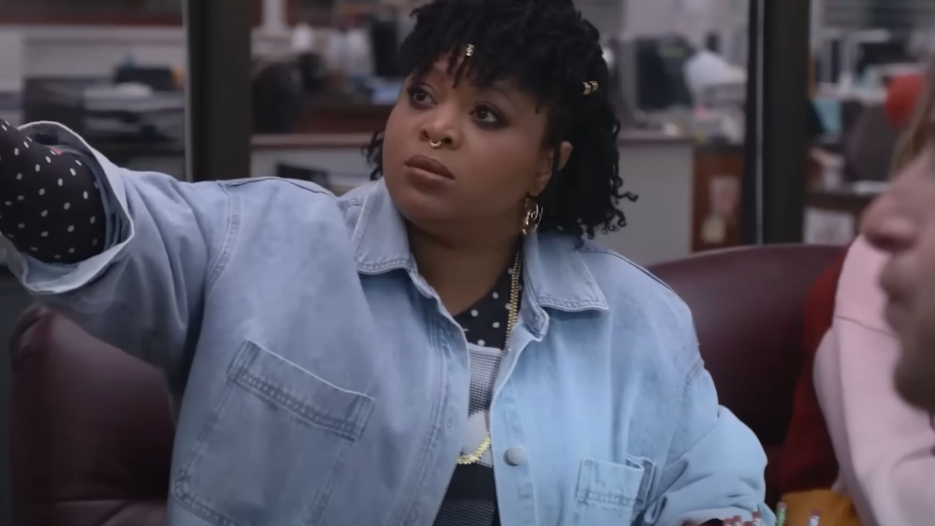 Adelola brings the sass (Image via YouTube/Peacock)