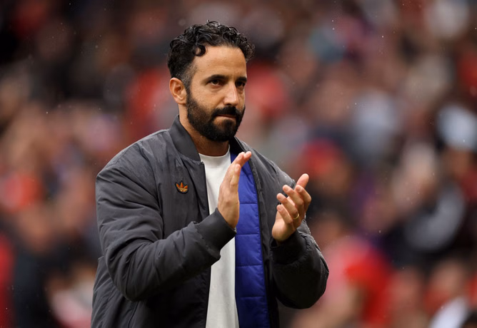 Manchester United handed fitness boost as injured star shares training picture on social media ahead of PL clash against Manchester City