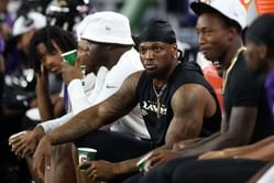 WATCH: Derrick Henry crashes out on sidelines, almost starts crying after costly fumble in 4th quarter during Ravens-Lions MNF