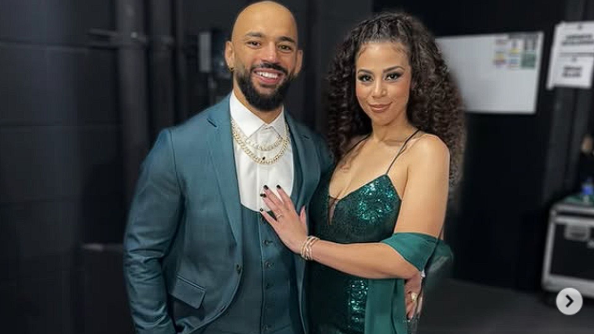 Ricochet and Samantha Irvin are married in real-life [photo: Samantha