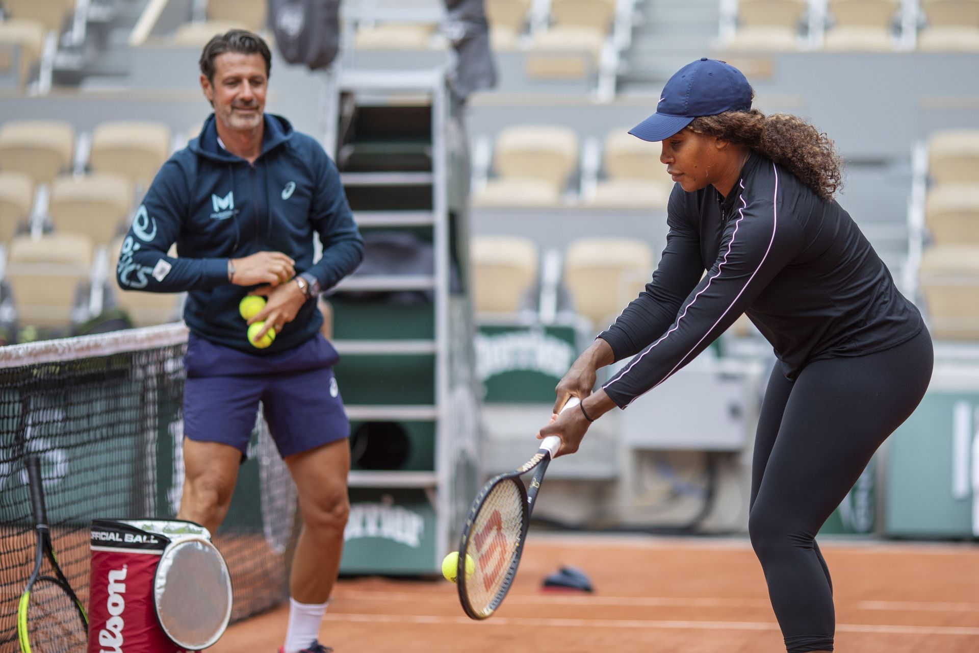 Serena Williams training with Patrick Mouratoglou at the French Open 2021 - Source: Getty