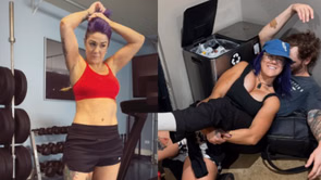 "N*ps" - WWE Superstar makes a wild comment on Bayley's photos