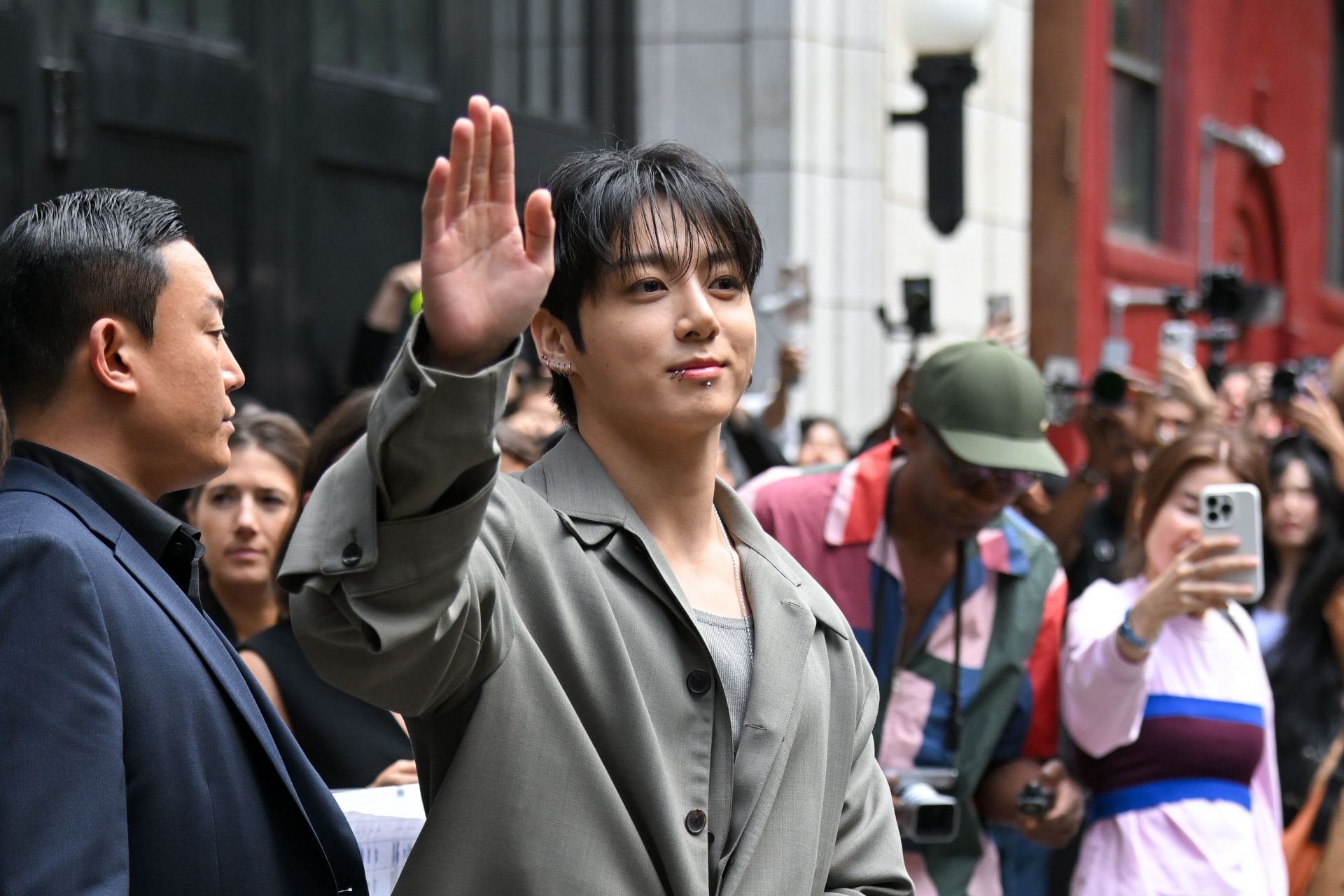 Celebrity Sightings In New York - September 12, 2025 (Image via Getty)