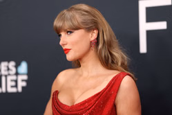 WWE Hall of Famer Jeff Jarrett reveals Taylor Swift put on a private Christmas concert for his wife after her cancer diagnosis