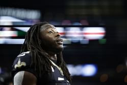 Alvin Kamara shares 1-word reaction after Saints release All-Pro J.T. Gray in surprising move