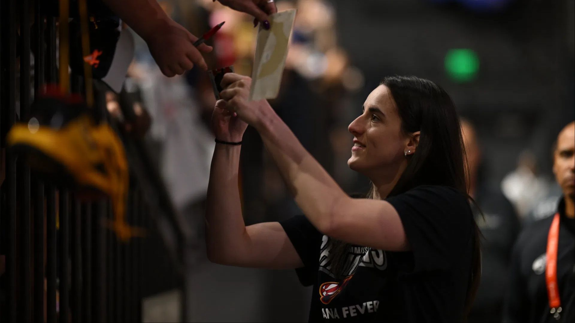 WNBA fans react as $78,831 Liberty star seeks Caitlin Clark