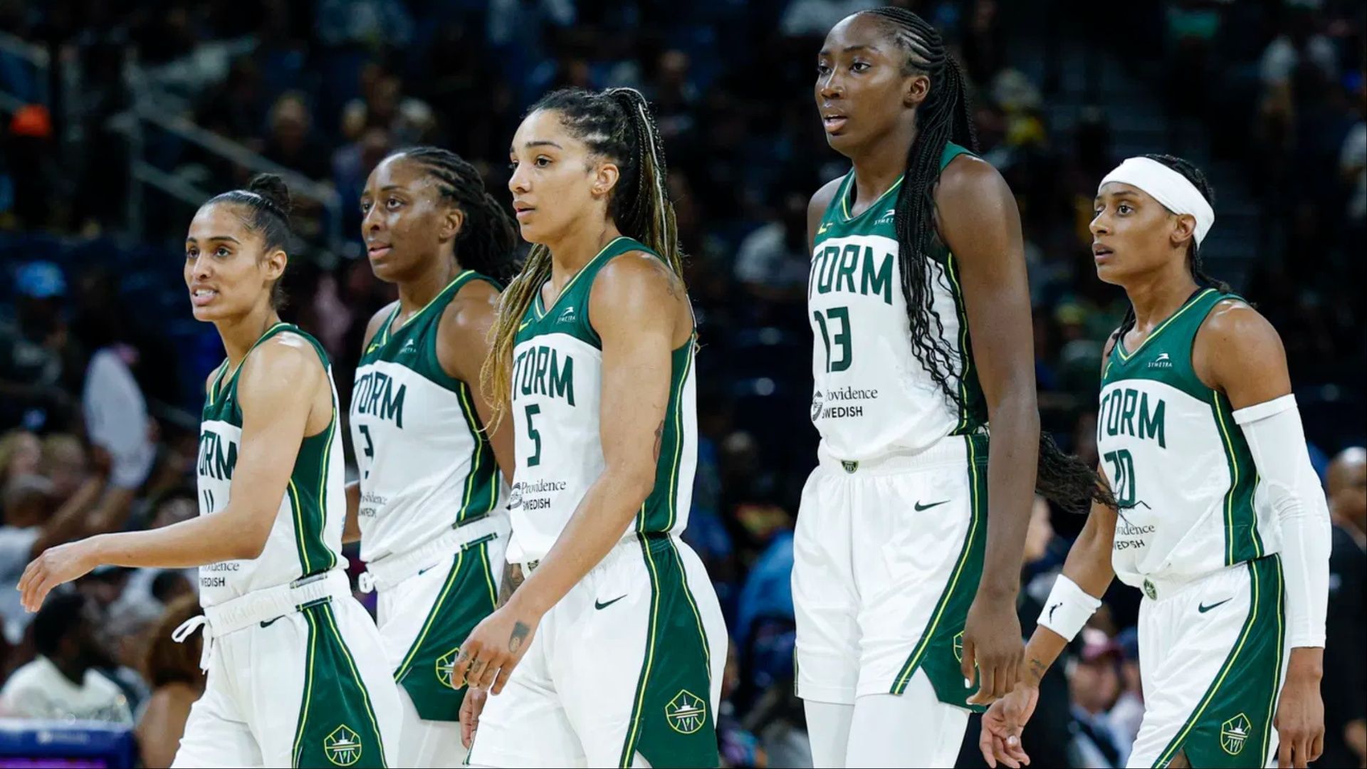 $78,831 veteran dismisses speculation on social media about being unhappy with Seattle Storm. (Photo: IMAGN)