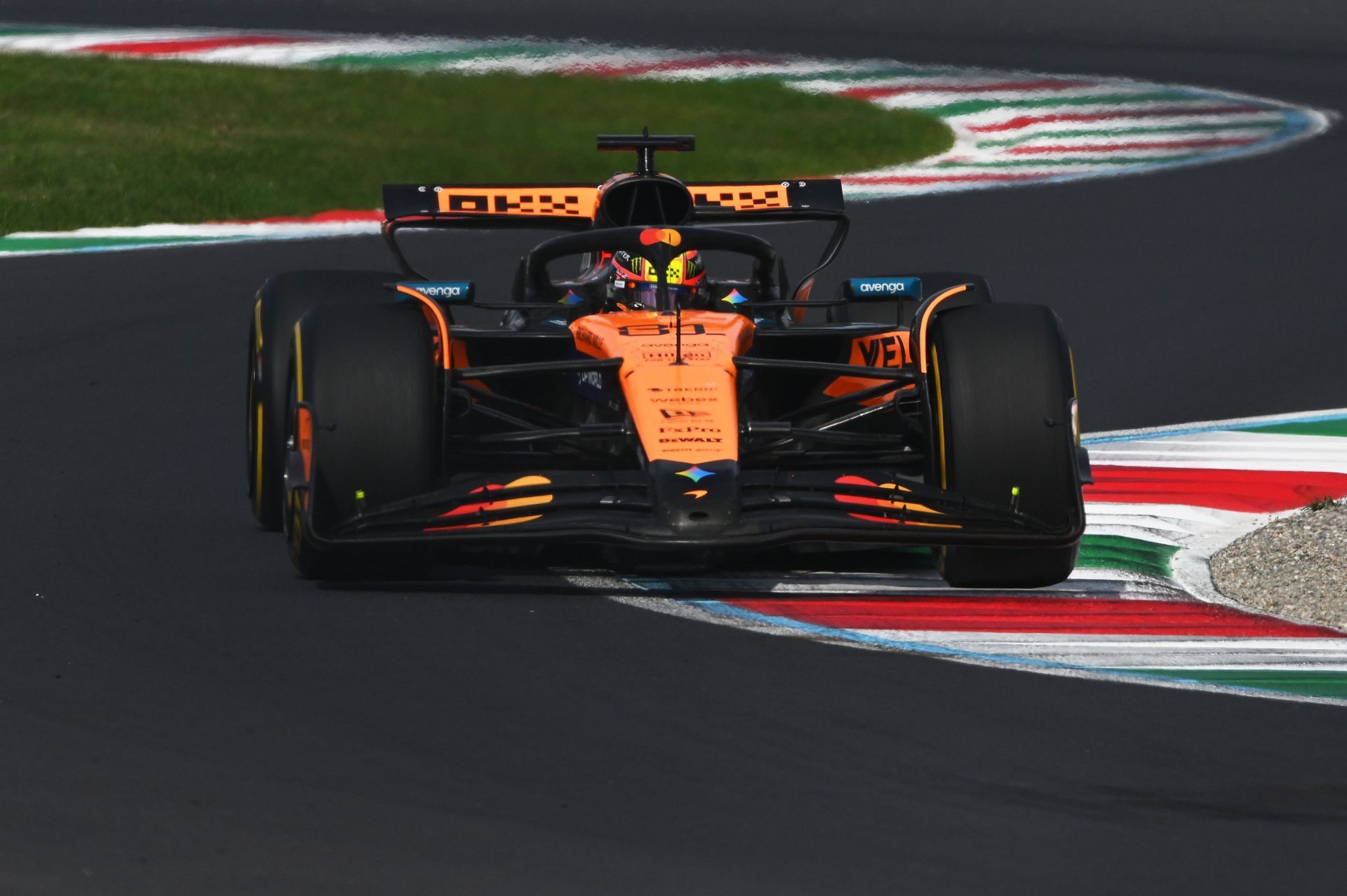 Oscar Piastri (81) McLaren MCL39 Mercedes at Autodromo Nazionale Monza. Source: Getty