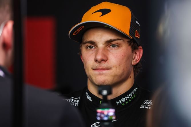 Oscar Piastri reacts to crashing out of the F1 Azerbaijan GP qualifying