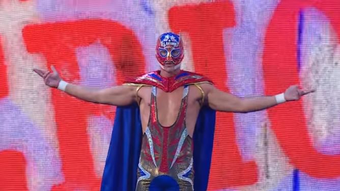 WWE star El Grande Americano makes drastic appearance change