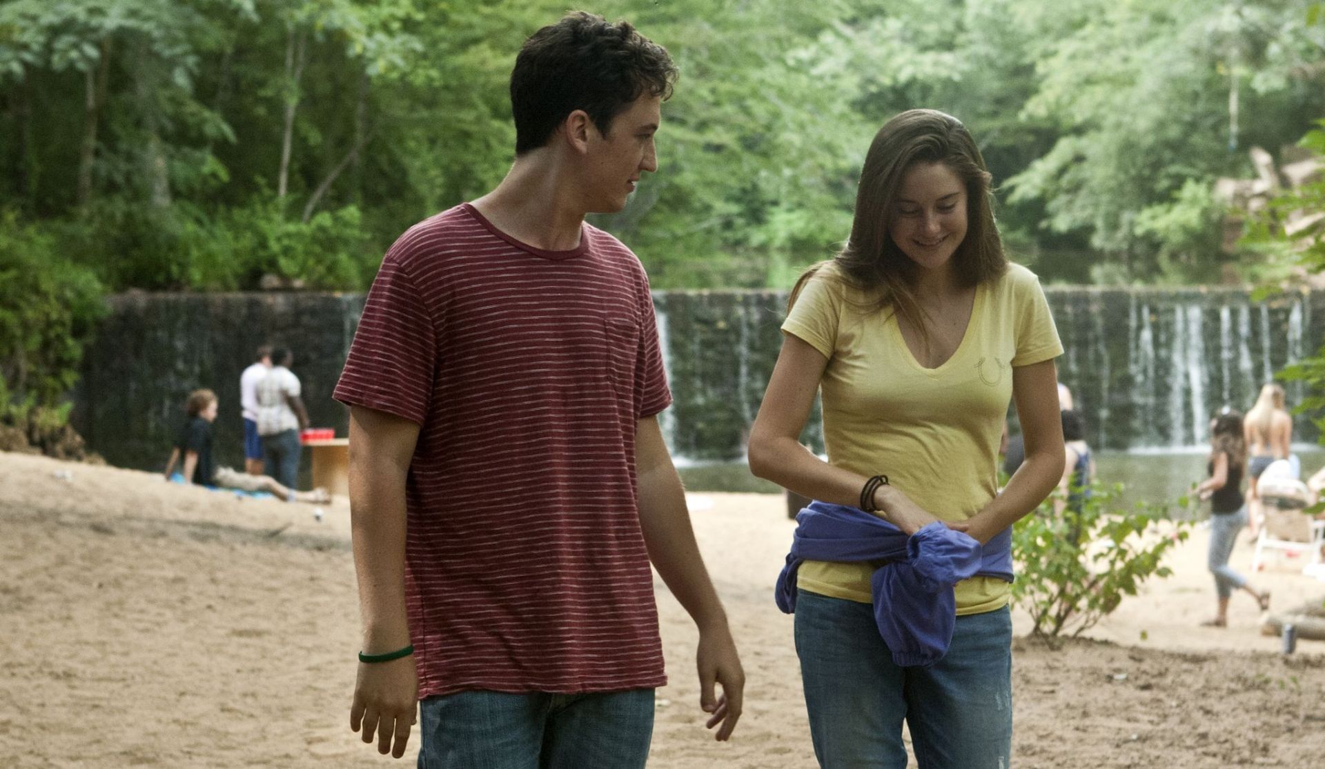 A still from The Spectacular Now (Image via Apple TV+)