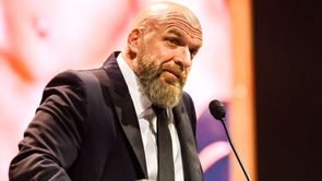 Major WWE star reveals emotional meeting with Triple H