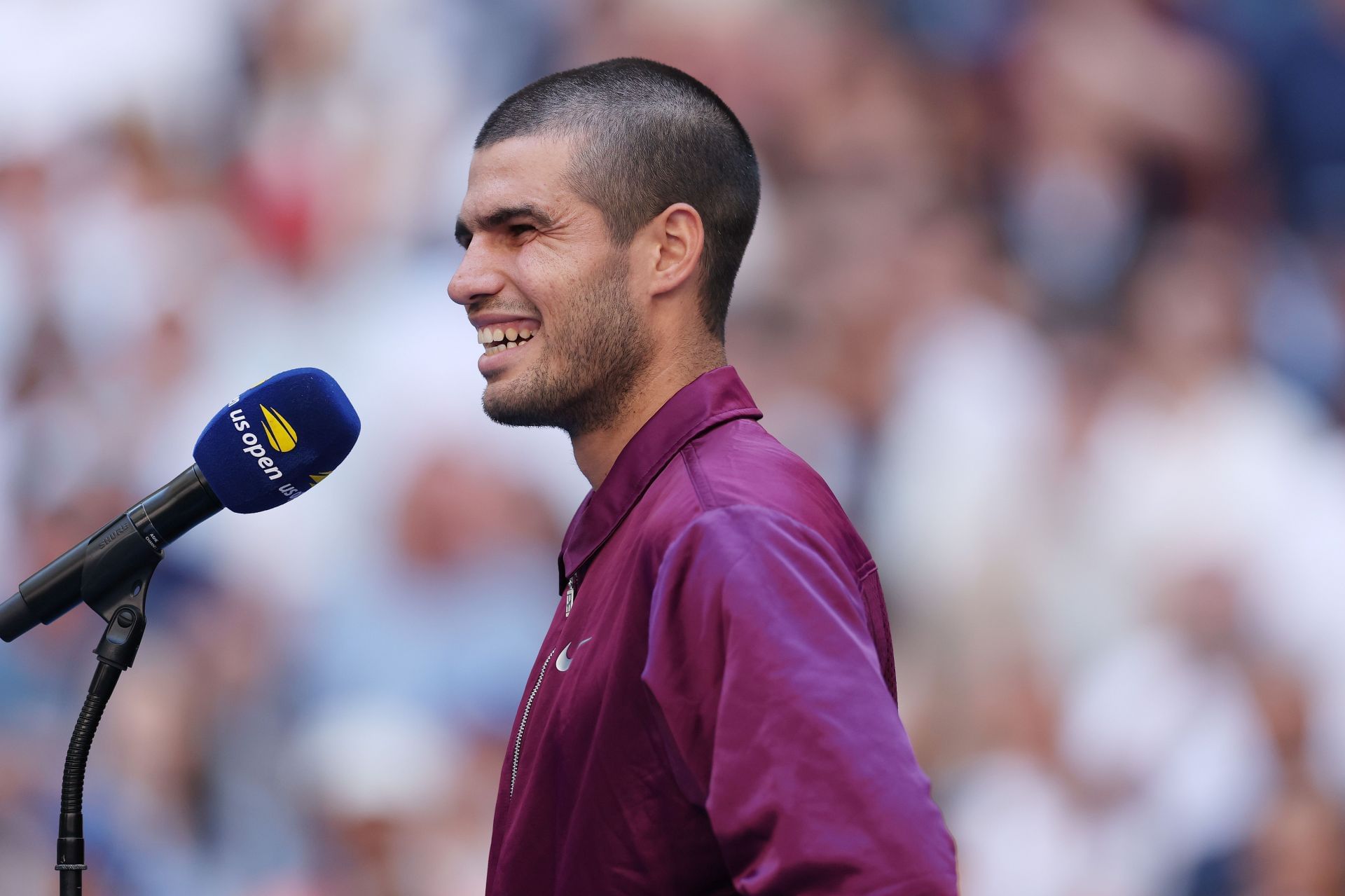 Carlos Alcaraz during an on-court interview at the 2025 US Open (Source: Getty)