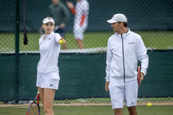 "Elena Rybakina's Stockholm syndrome is so bad" - Fan react as Kazakh fires David Sanguinetti after reunion with controversial coach Stefano Vukov