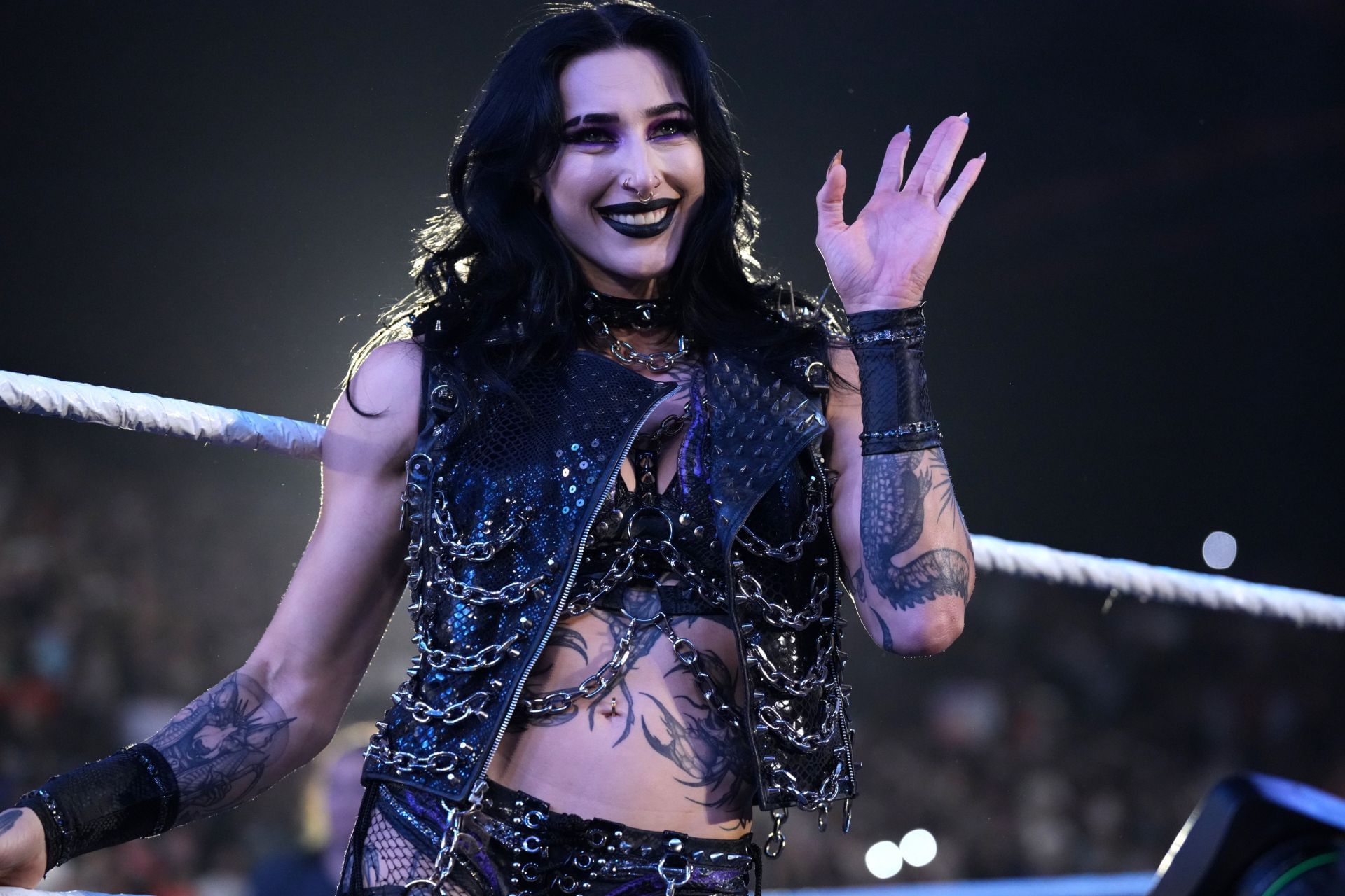 Monday Night RAW - Source: Getty