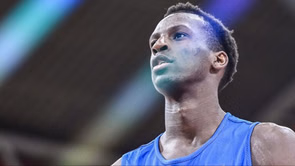 "Next Giannis?": Saliou Niang lights up fans’ chatter by saving Italy’s blushes with stunning double-double against Spain in EuroBasket thriller