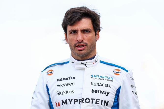 "Not a car I enjoy driving": Carlos Sainz's brutal admission amid dry run with Williams