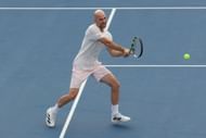 Adrian Mannarino đánh trái tay | Nguồn hình ảnh: Getty