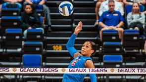 WATCH: College volleyball player Natalia Newsome's viral jump that LeBron James, Sue Bird & other NBA stars as well fans are raving about