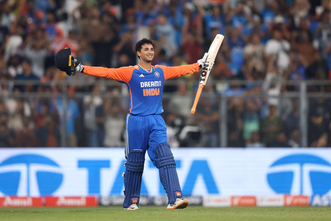 Abhishek Sharma celebrates birthday at home with customised Team India cake ahead of 2025 Asia Cup [In Pictures]