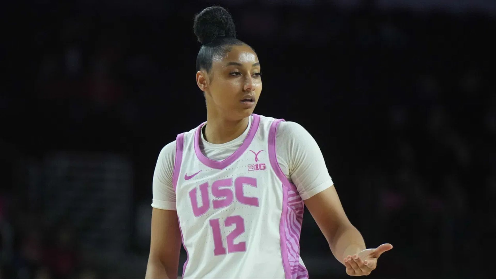 WNBA fans react as JuJu Watkins announces 2025-26 NCAA season absence due injury. (Photo: IMAGN)