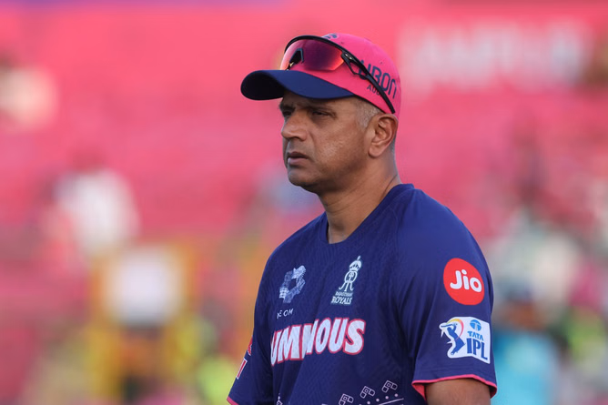 3 teams who should target Rahul Dravid as head coach for IPL 2026 after RR exit ft. KKR