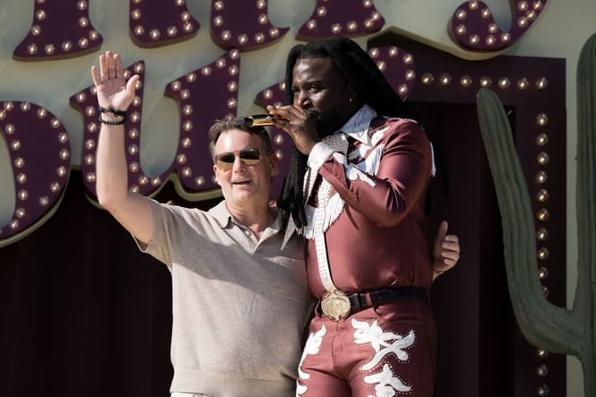 A decade after dropping his Jeff Gordon-inspired track, Shaboozey shares the stage with the NASCAR legend