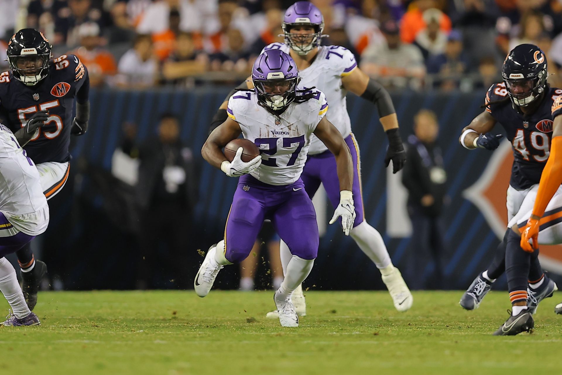 NFL: SEP 08 Vikings at Bears - Source: Getty
