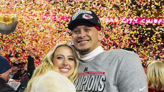 Brittany Mahomes twins in black with Patrick Mahomes as couple enjoy date night in Chiefs QB's 1587 Prime restaurant
