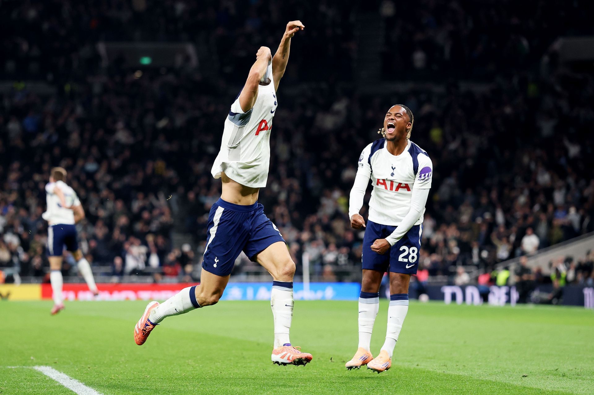 Tottenham Hotspur v Wolverhampton Wanderers - Premier League - Source: Getty