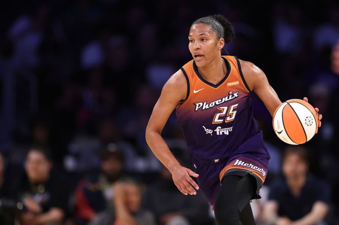 "Made that shot thousands of times": Alyssa Thomas remains upbeat after bricking potential game-winning layup against Liberty