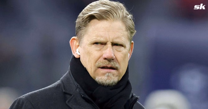"I think that's deranged" - Arsenal legend hits back at Peter Schmeichel for calling Gunners'ugly' in loss to Liverpool
