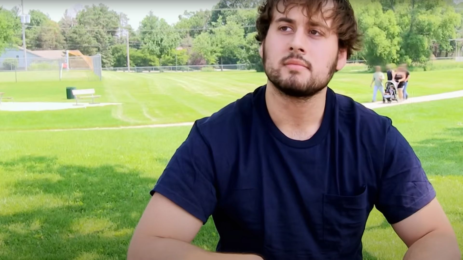 Jess is revealed to be a man named Justin (Image via YouTube/MTV Reality UK)