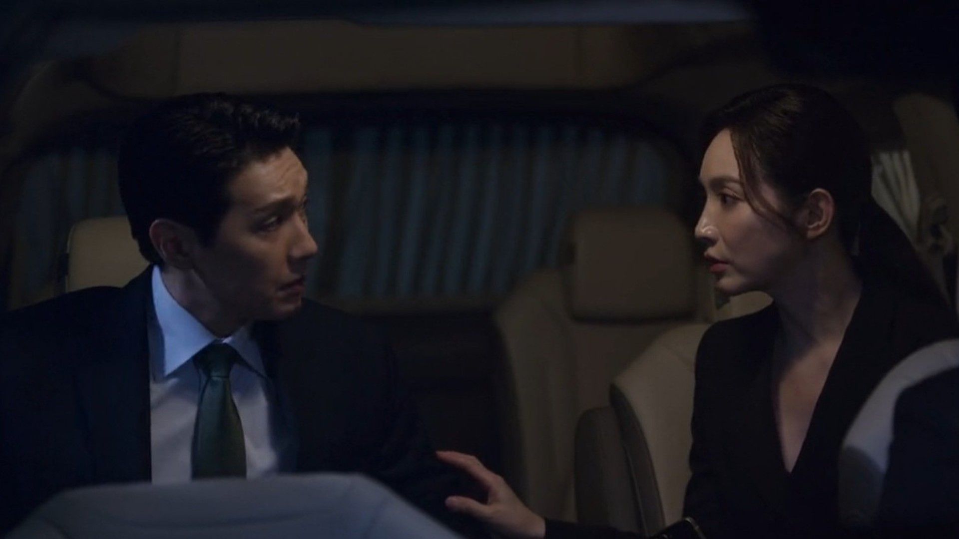 Still from First Lady (Image via Viki)