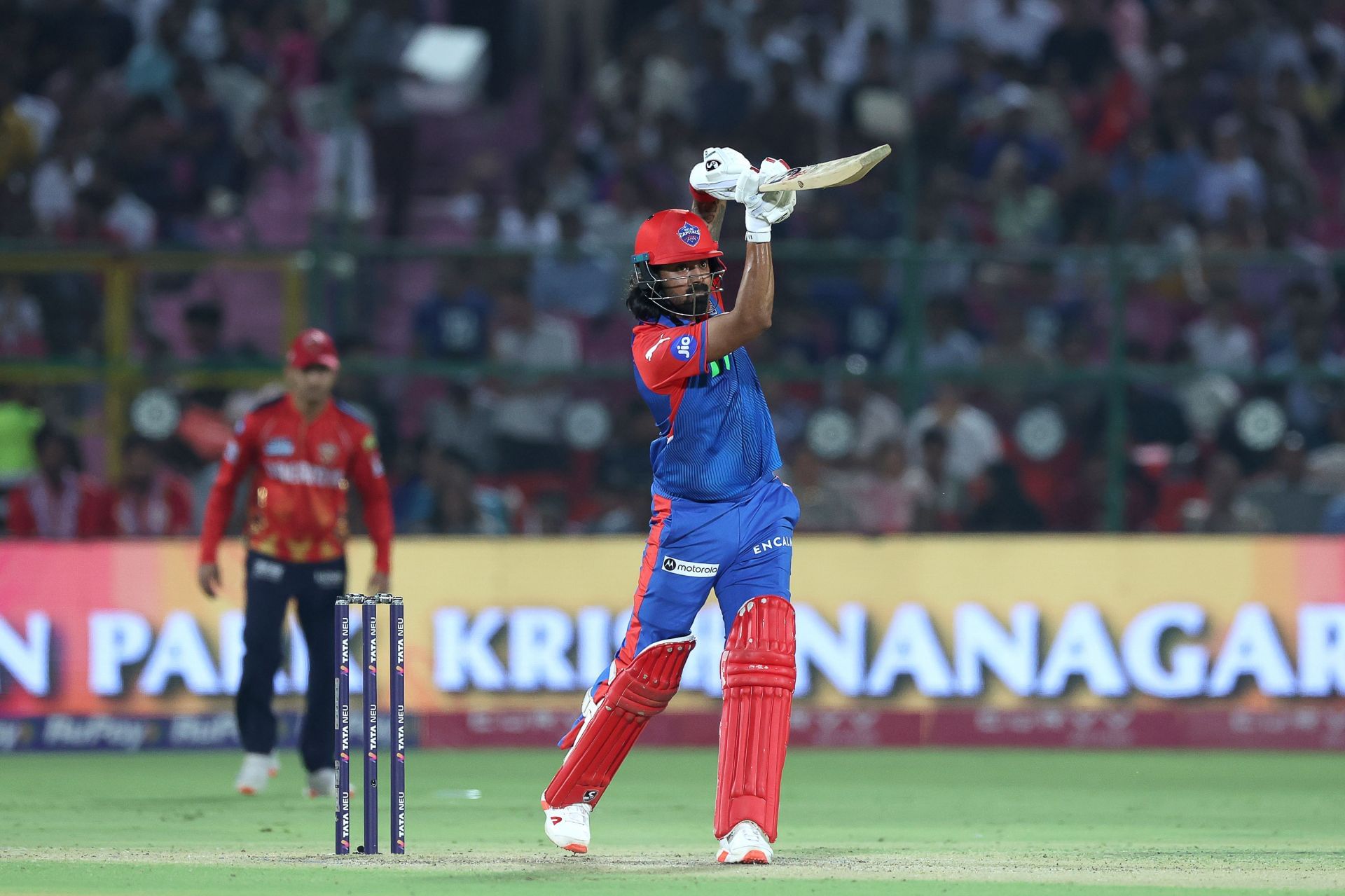 KL Rahul played in the middle order and as an opener for the Delhi Capitals in IPL 2025. [P/C: Getty]