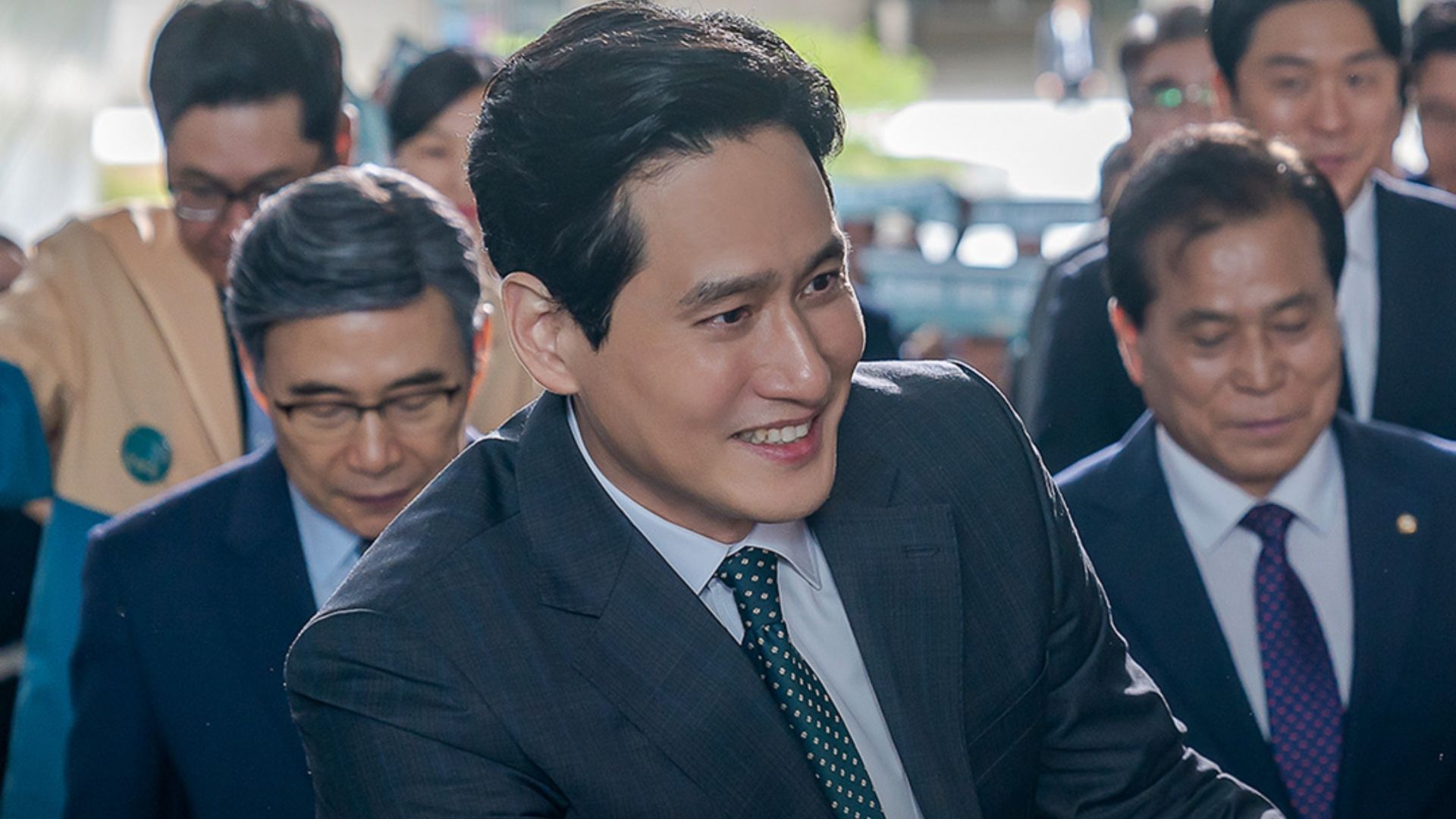 Park Hae-joon as Jang Jun-ik in Tempest (Image via X/@DisneyPlusKR)