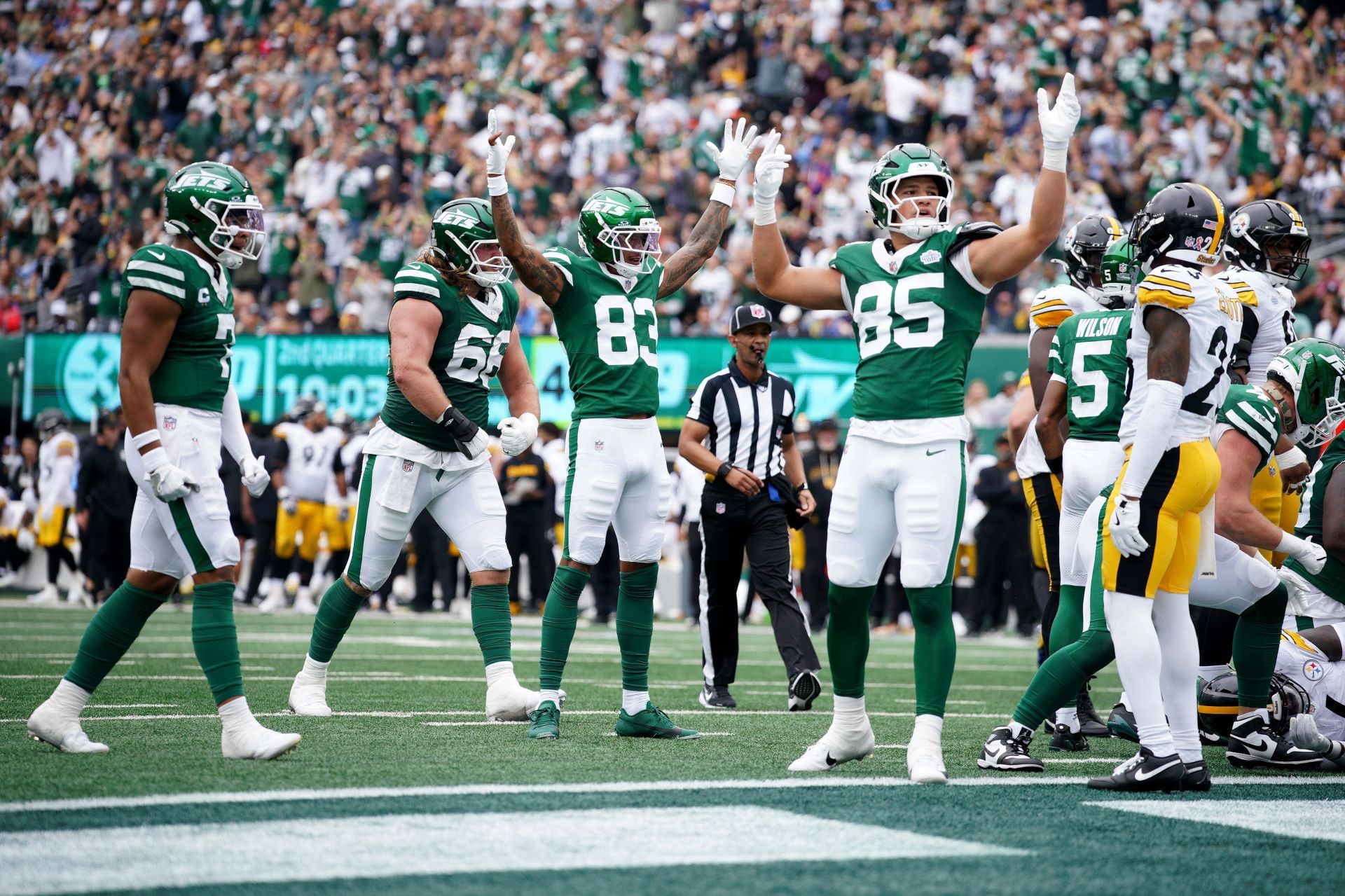 Pittsburgh Steelers v New York Jets - Source: Getty