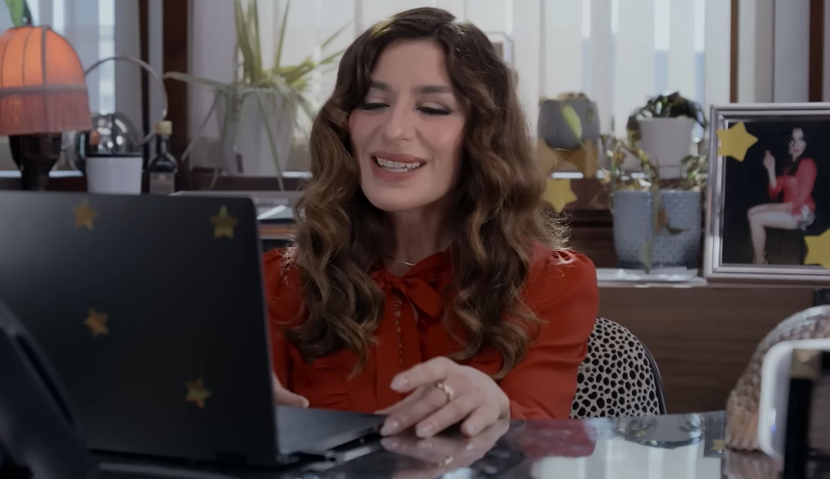 A still from the trailer (Image via YouTube/Peacock)
