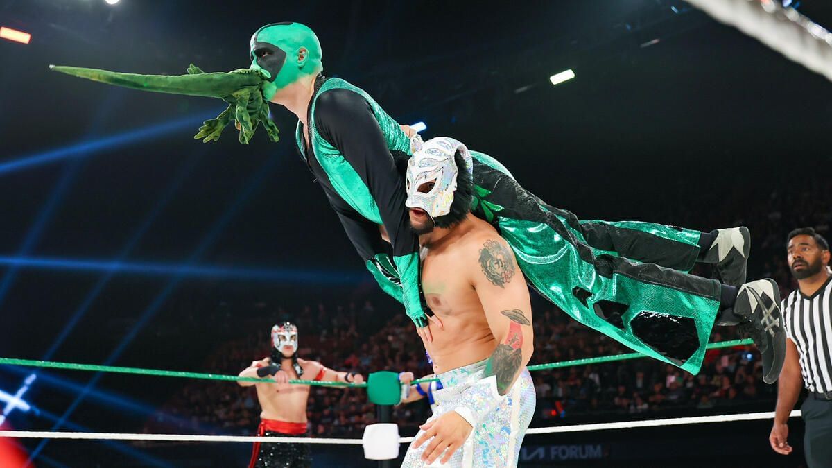 Mr. Iguana is popular with WWE fans [Image Credit: wwe.com]