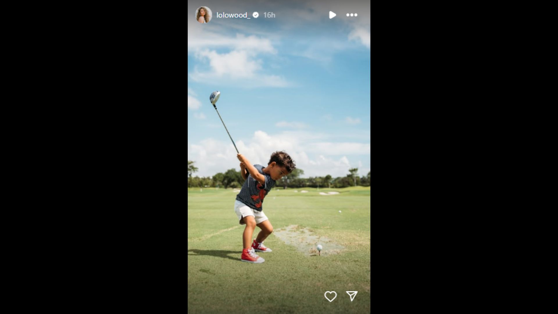 Lauren Wood showed her son&#039;s golf skills. (Photo via Lauren Wood&#039;s Instagram Story)