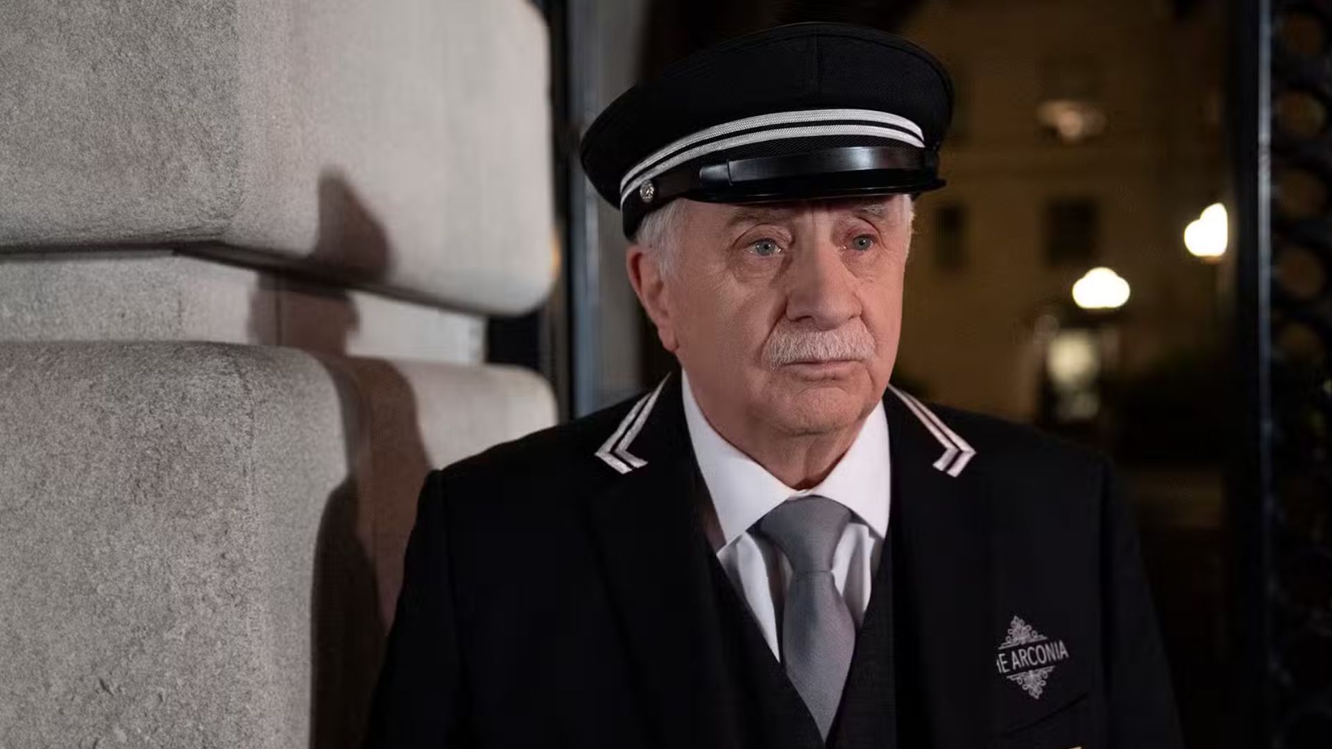 Only Murders in the Building season 5 focuses on Lester&#039;s death (Image via Hulu)