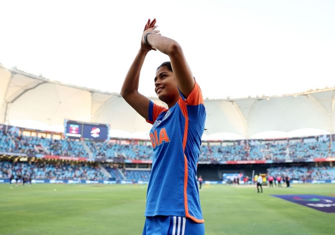 No MS Dhoni or Rohit Sharma as Shreyanka Patil picks dream T20 XI ahead of WCPL 2025 [Watch]