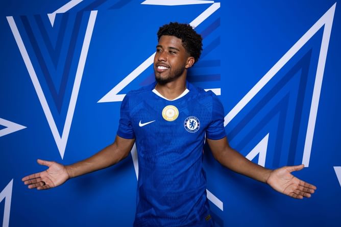 "That was the main factor in my response to them" - Chelsea star Andrey Santos reveals why he 'immediately rejected' Saudi offer this summer