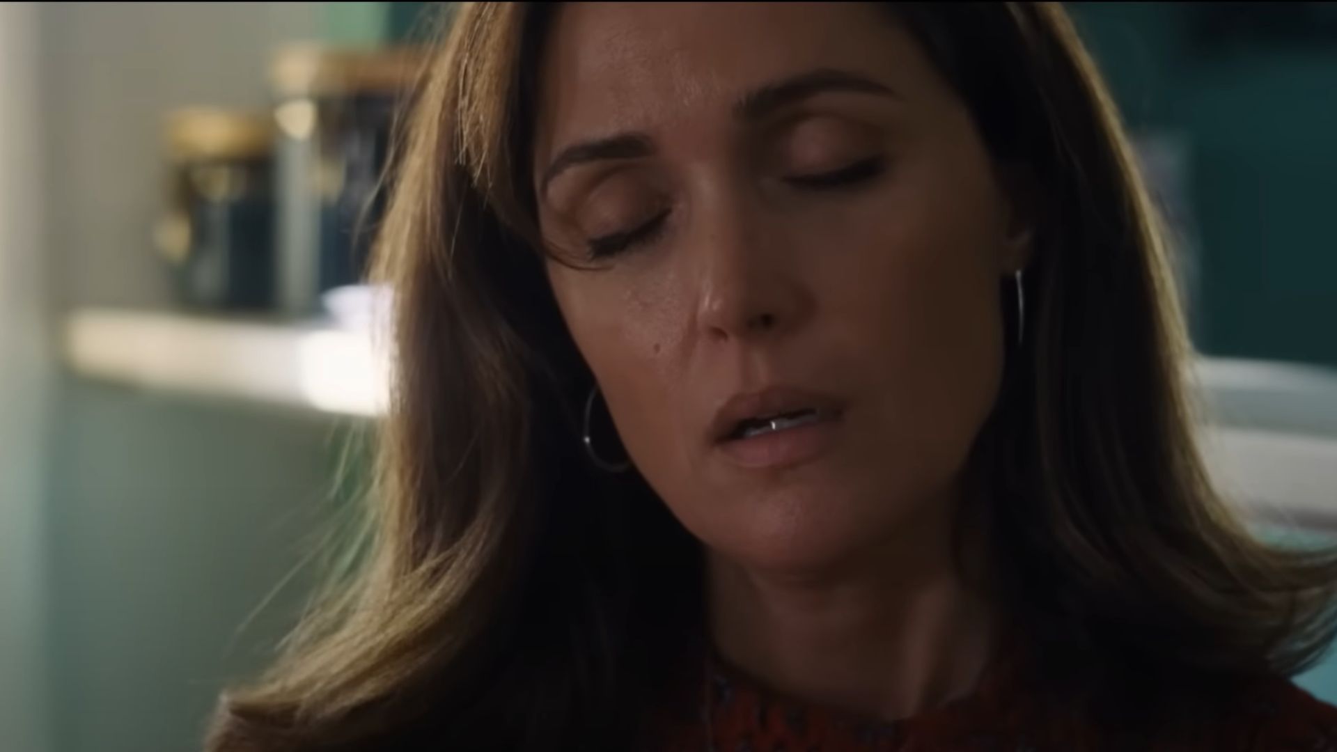 Byrne as the mother (Image via YouTube/A24)