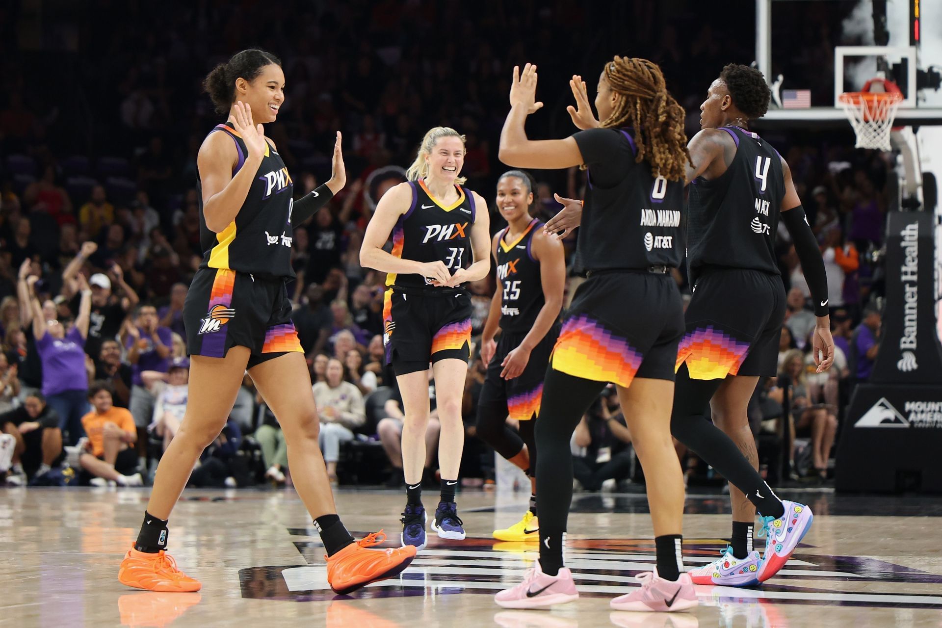 Indiana Fever v Phoenix Mercury - Source: Getty