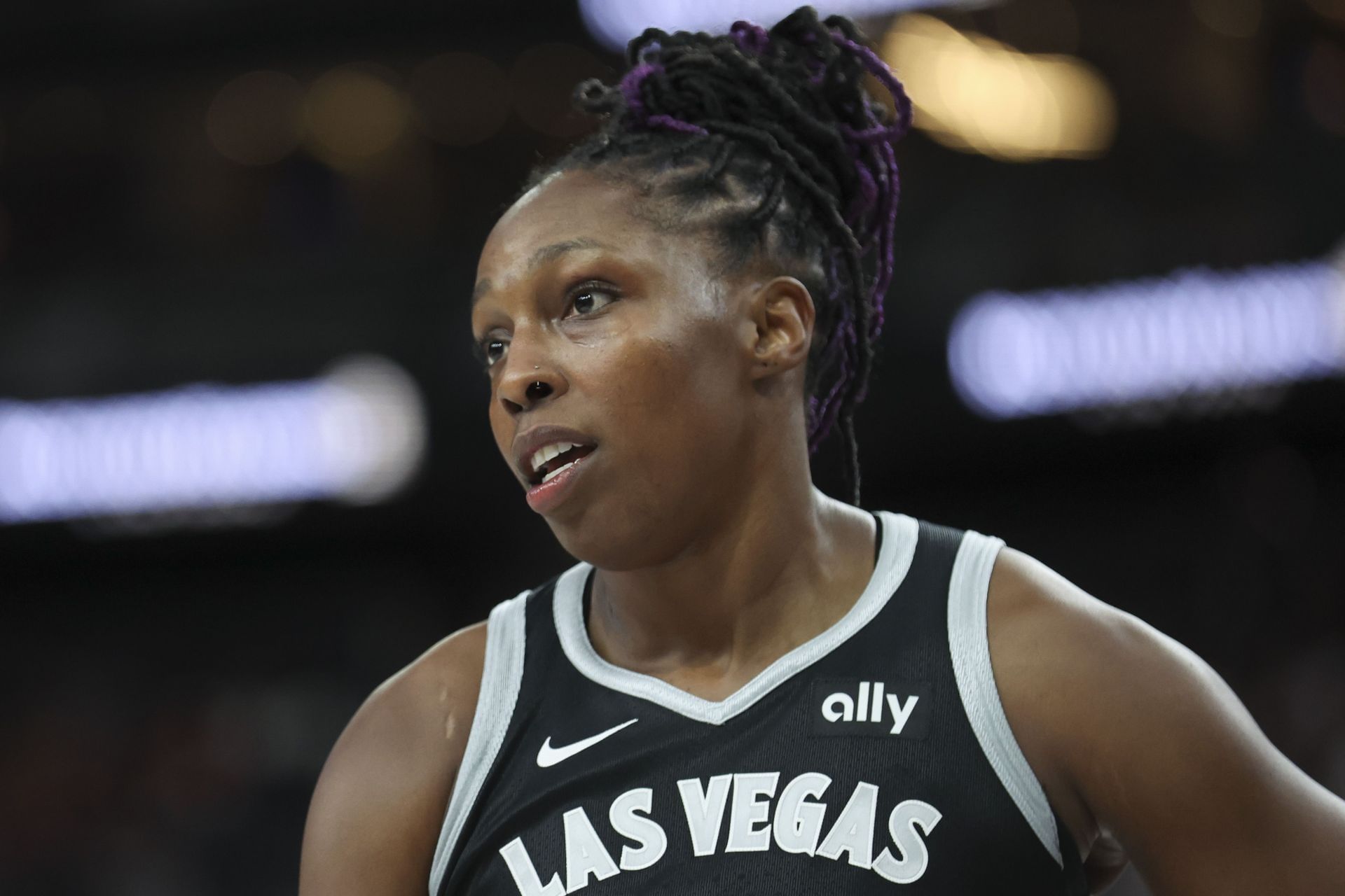 Chelsea Gray Assists