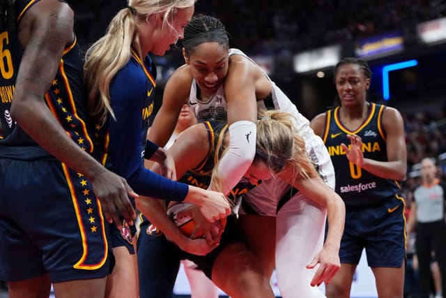 She just flattened Lexie. It was awful": Fever fans outraged after A'ja  Wilson floors Lexie Hull without penalty