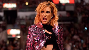 Megastar refused to tap out to Becky Lynch - "My mother would disown me"